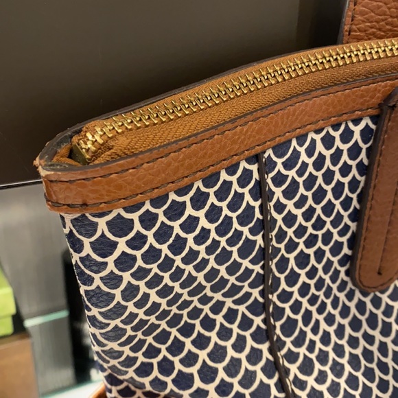 Fossil Bag | Large - Picture 8 of 12